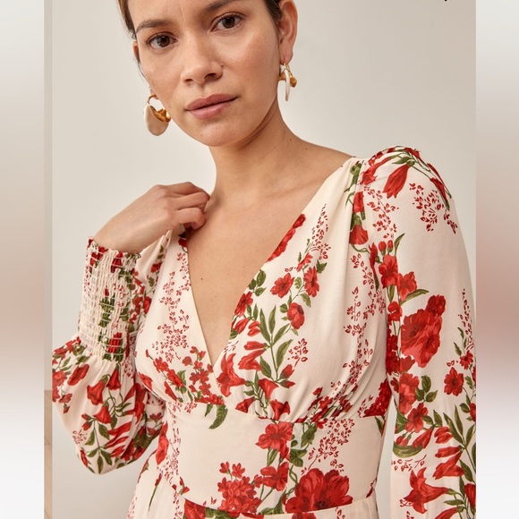 Reformation Lindero Dress . Size 0. - Picture 4 of 6